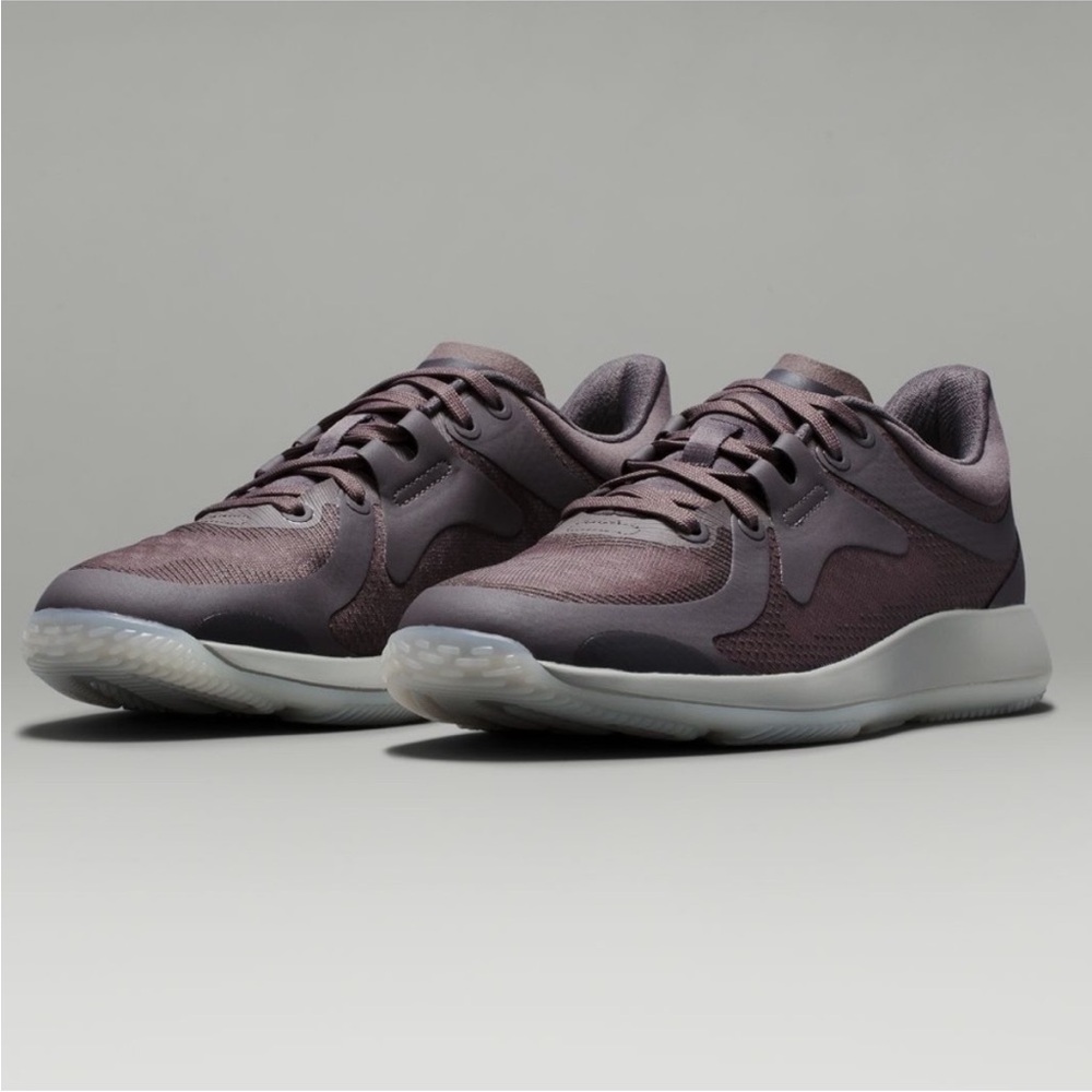 lululemon Strongfeel Training Shoes Size 9.5 Mauve Gray Vapor